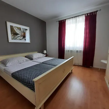 Villa Holiday House In Central Istria With Private Pool *